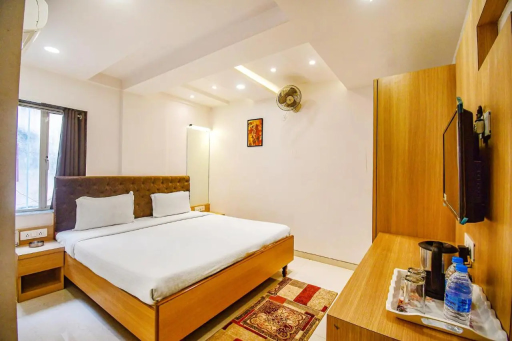 FabHotel Stay Inn International - Nr Sealdah Station