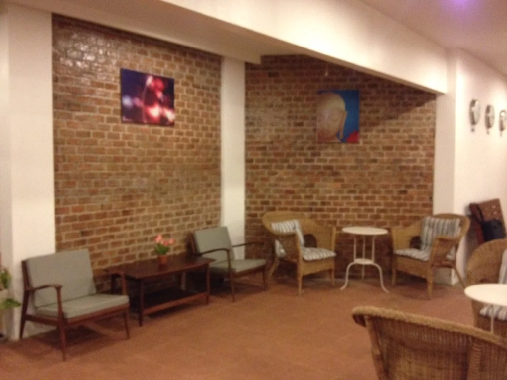 Raya Boutique Hotel