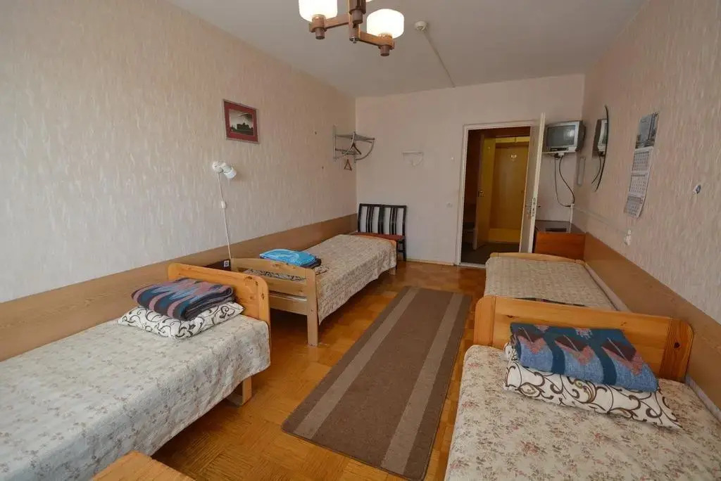 Mahtra Hostel