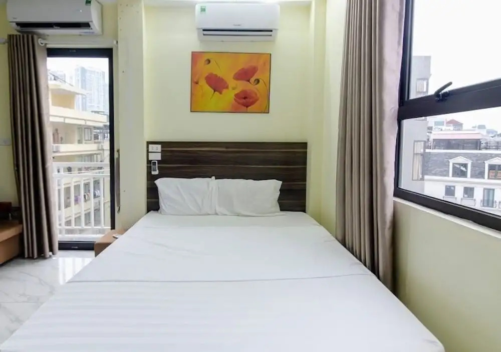 Heaven Hotel 1