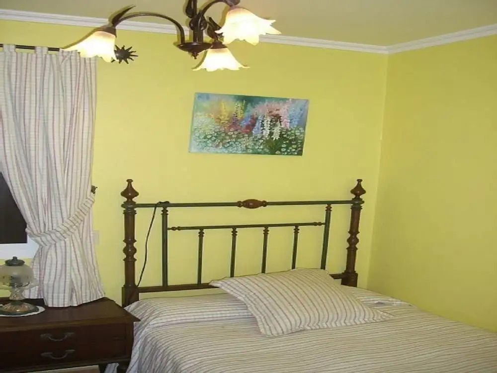 Galicia 100117 2 Bedroom Holiday home By Mo Rentals