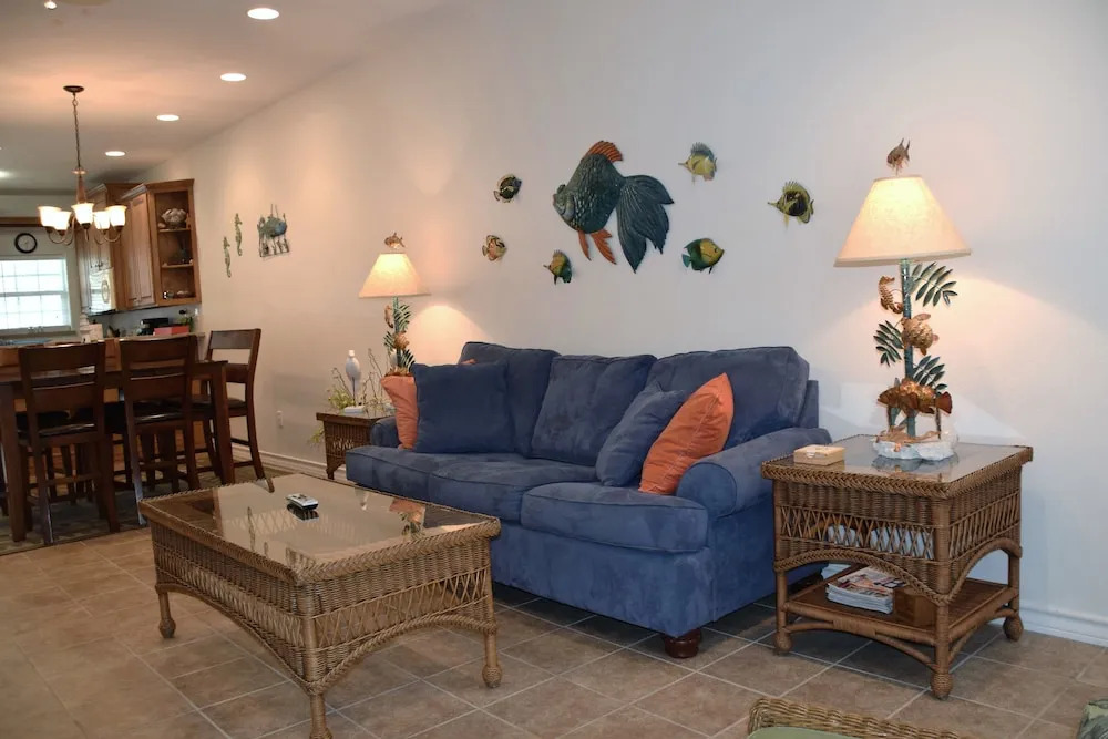 211 Blue Heron - Three Bedroom Townhome