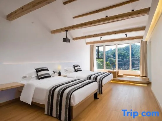 Xijiang Moyeh Banshan · Panoramic Homestay (Observation Deck)