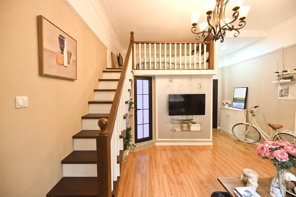 Once Bella- Cozy loft on Wuyuan road