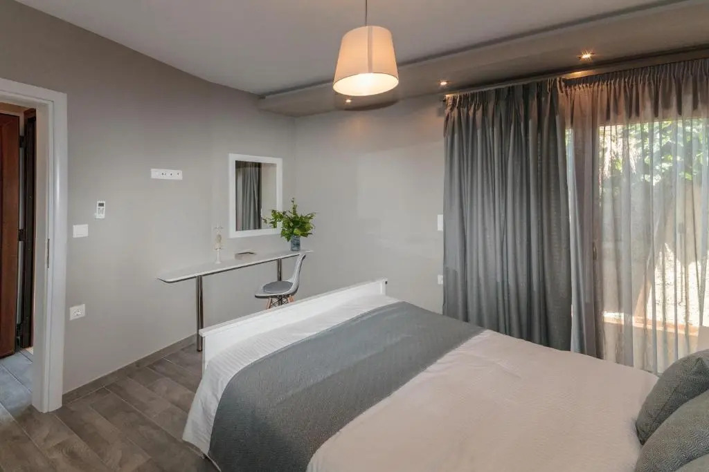 Kissos Apartments