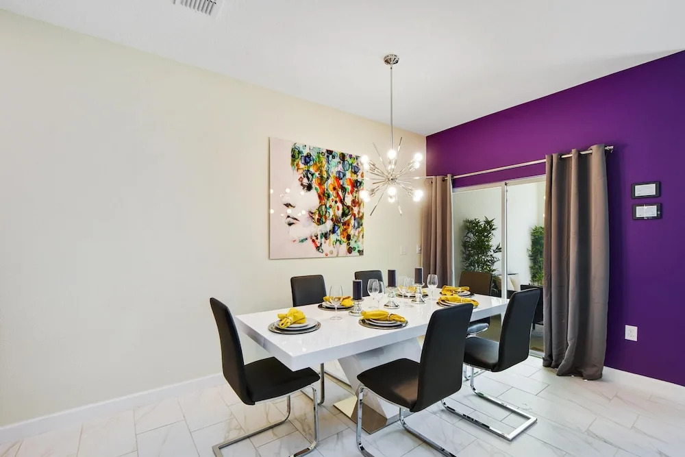 Regal Splendor Villa by VillaDirect