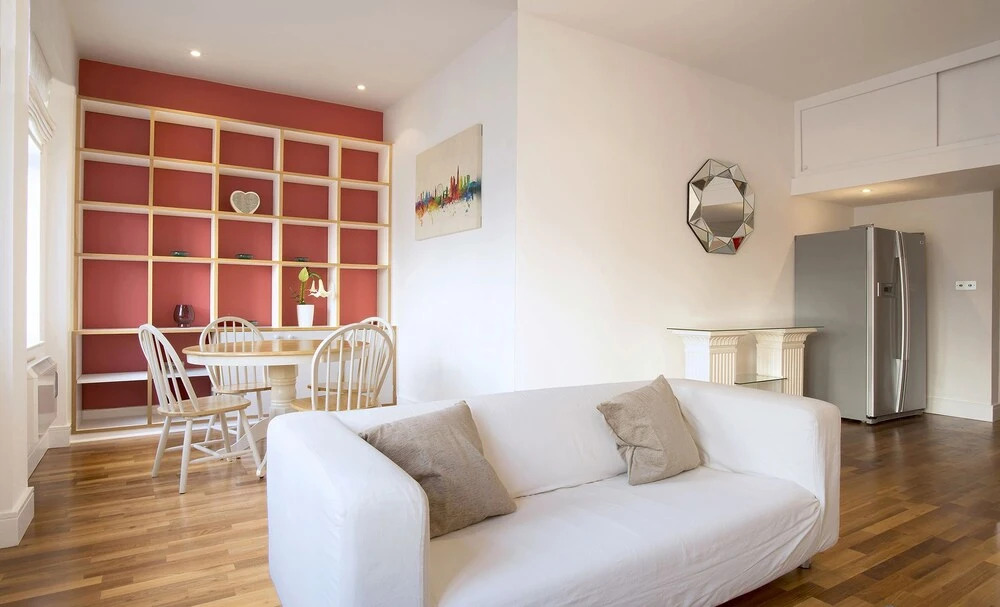 Bayswater 2 Bed Apartment with Terrace