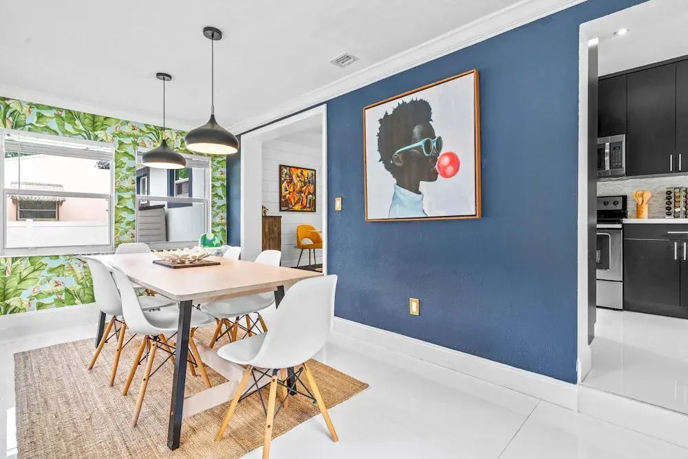 Arthaus- Fully Stocked Kitchen and Fenced Yard