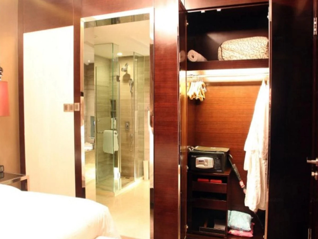 Xi Chang MinShan Hotel