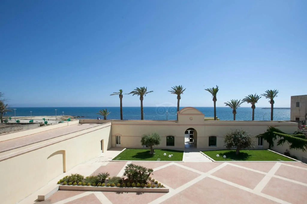 Mahara Hotel & Wellness