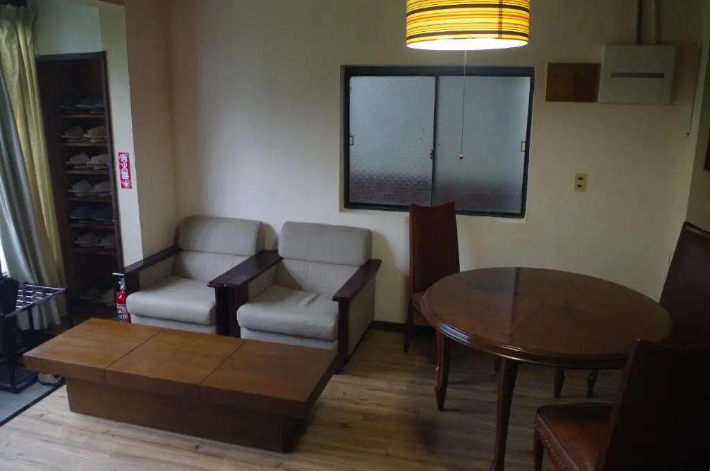 Kusatsu Onsen Guesthouse Gyoten