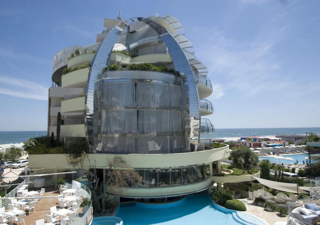 Hotel Premier & Suites - Premier Resort
