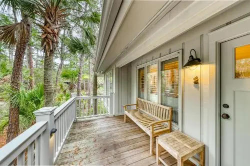 5 Inlet Cove Cottage