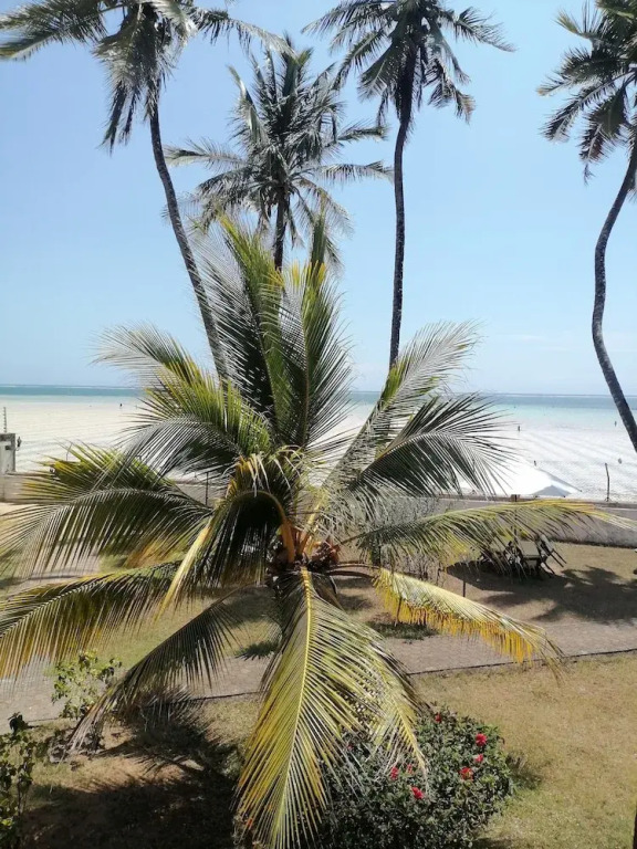 Bamburi Beach Villa