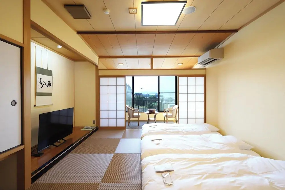Kaigaku Onsen Resort Shirahama