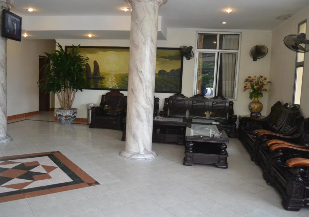 Bien Dong Hotel Halong