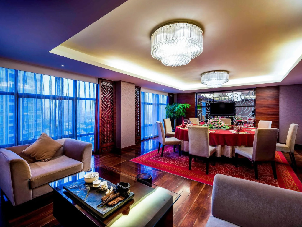 Grand Mercure Xiamen Downtown-Free Welcome Fruit & Metro Station
