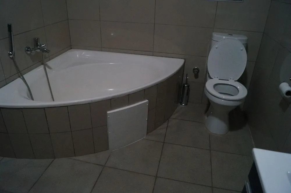 Miraton Eastgate Suites