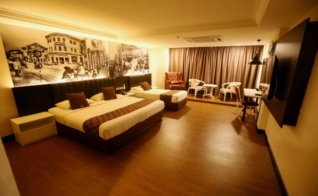 Golden Nasmir Hotel
