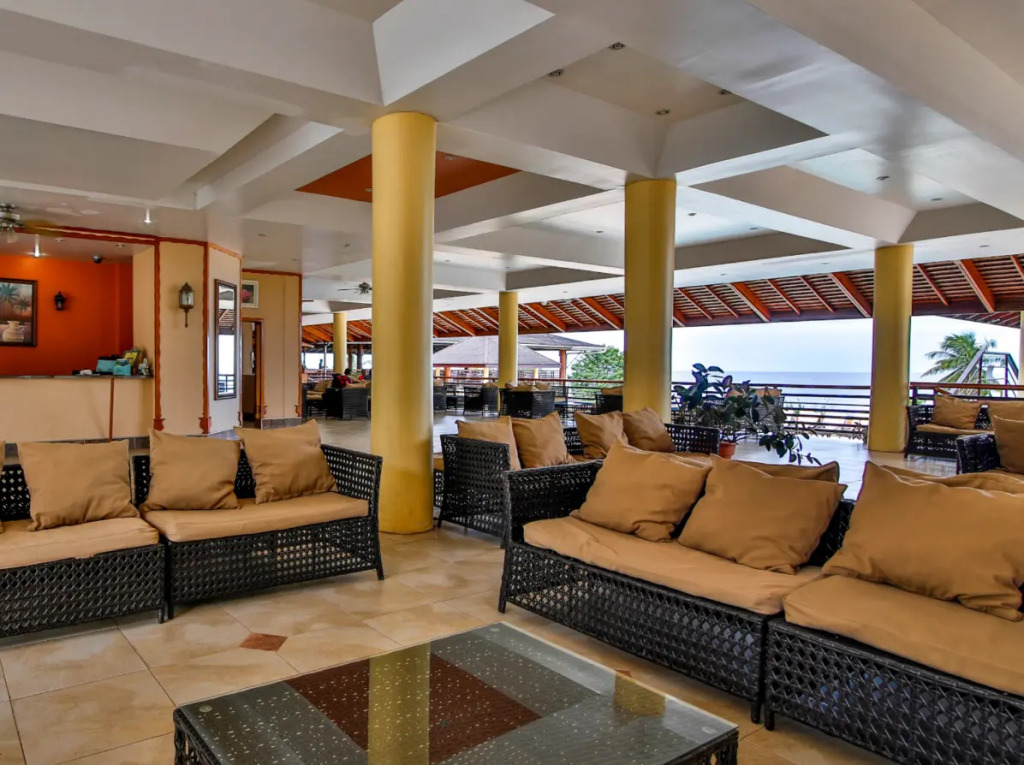 Grafton Beach Resort