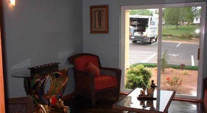 Spring Hill Motel
