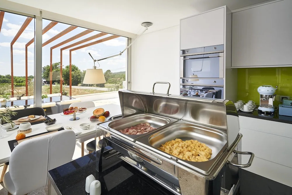 Oliveira House