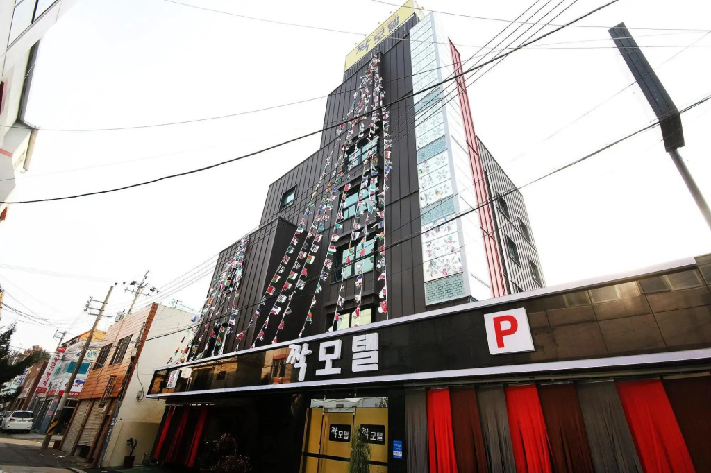 Gwangju Yangdong Jjak