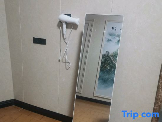 Pingxiang Xiashi Hotel