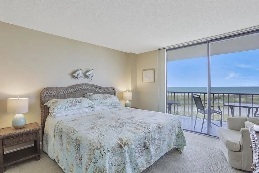 Seaview Condo #24950