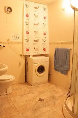 Squirrel Hostel Tbilisi