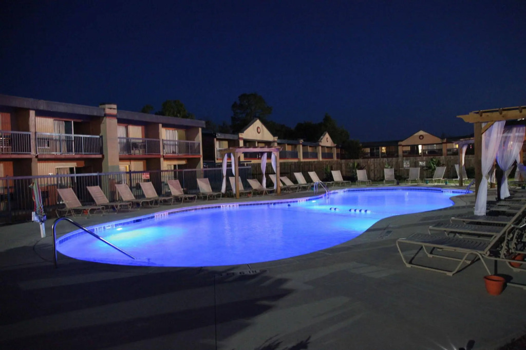 Executive Inn