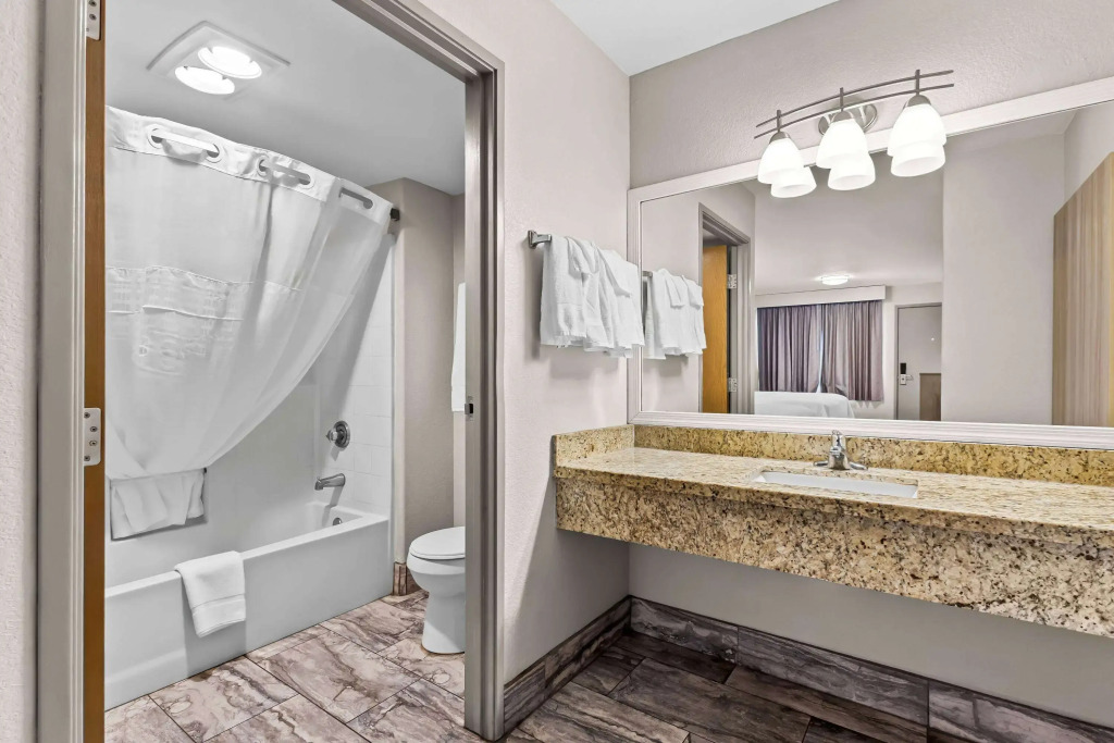 Days Inn by Wyndham Buckeye