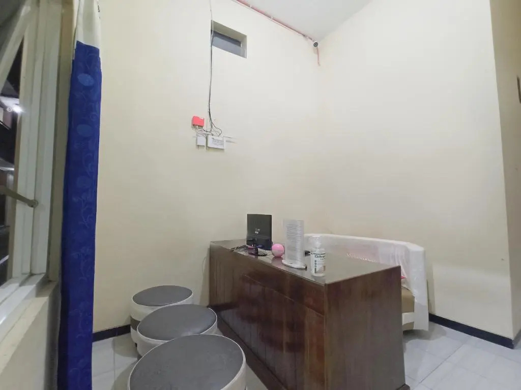 OYO 3298 Bromo Guest House Family