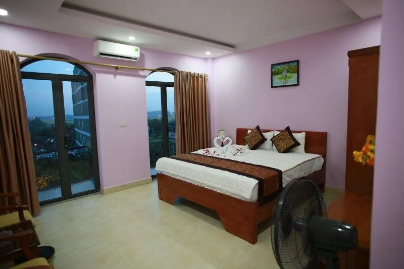 The Jade Dragon hotel