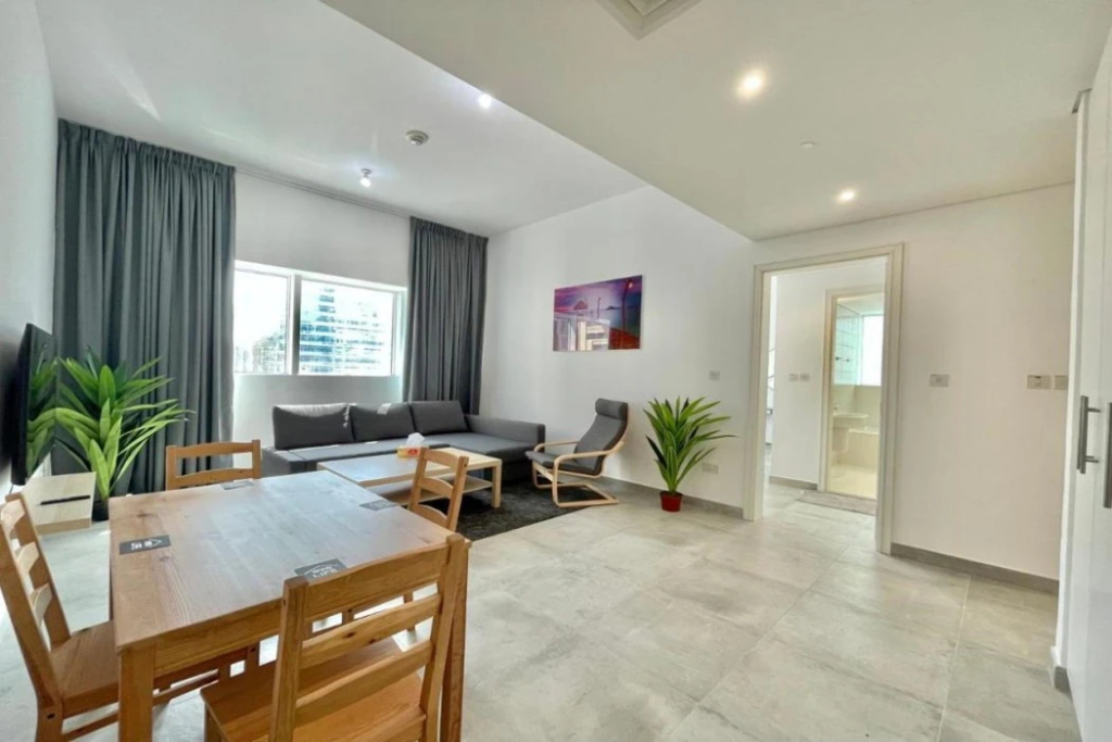 Spacious Furnished Apartment in Palette Tower in Tourist Club Area