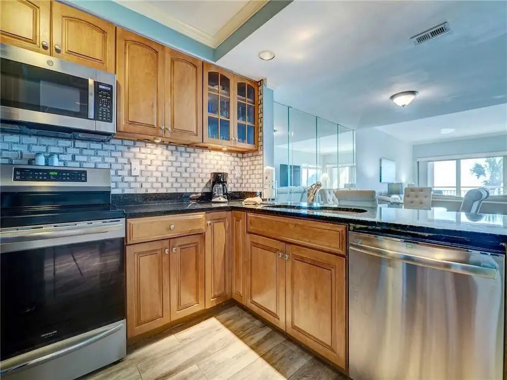 Captains Walk 418, 3 Bedrooms, Beach Front, Pool, Sleeps 8
