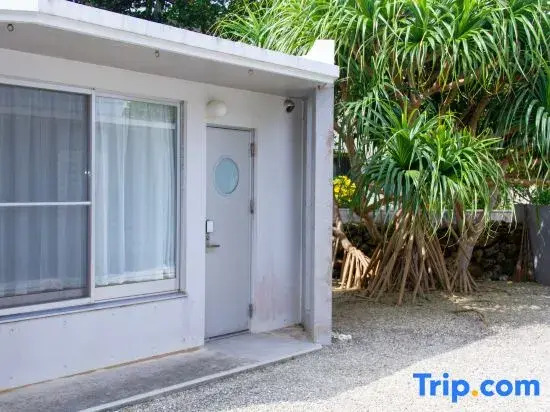 Shiraho Villa