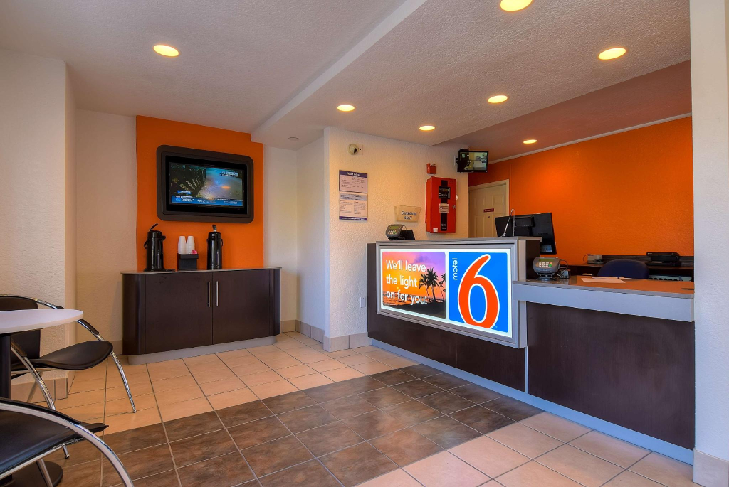 Motel 6-Rowland Heights, CA - Los Angeles - Pomona