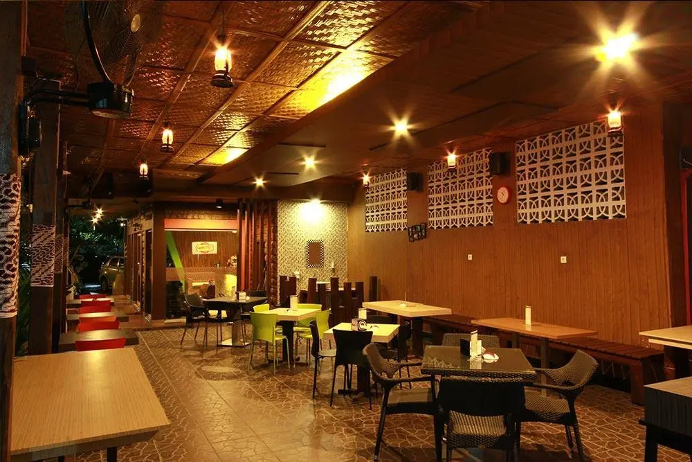Lawaka Hotel