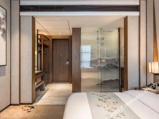 Yannian Yijing Hotel