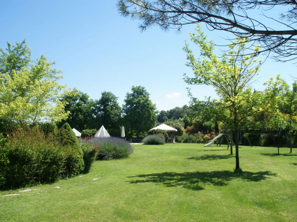 Spacious Holiday Home in Montone
