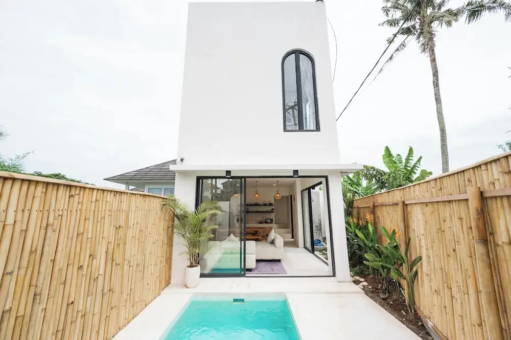 Bohemia Villa by Betterplace