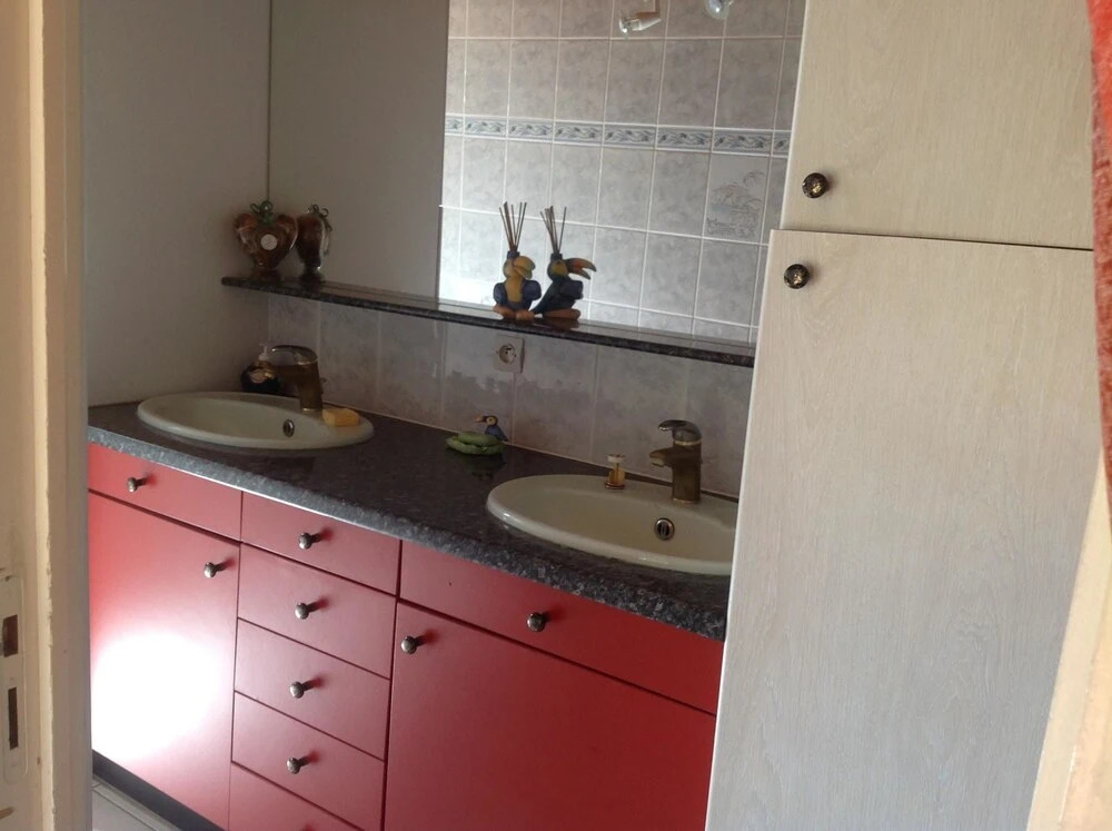 Apartment With one Bedroom in Saint-paul, With Pool Access, Furnished