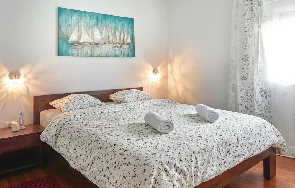 Stunning Home in Povlja With 4 Bedrooms, Wifi and Outdoor Swimming Pool