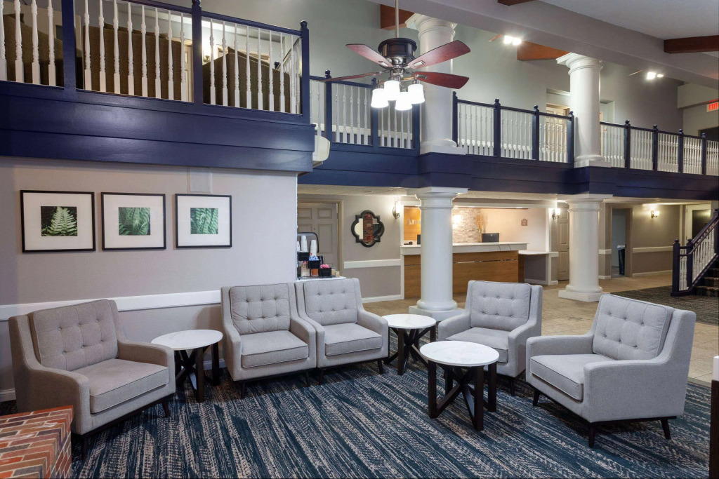 AmericInn by Wyndham Peoria