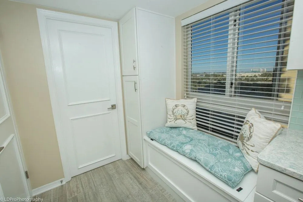 Destin Towers 61 2 Bedroom Condo by RedAwning