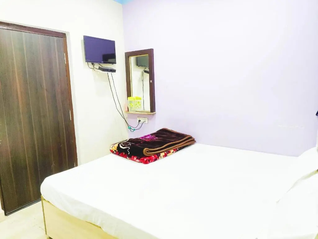Shiv ganga guest house