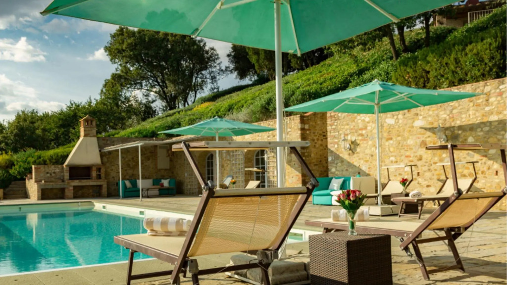 Independent Luxury Villa With Pool and Jacuzzi in the Chianti Region-podere Degli DEI