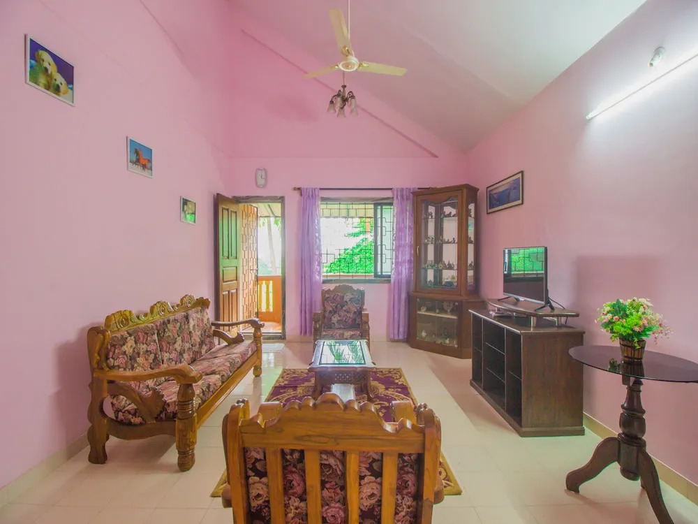 OYO 16580 Home Field View 2BHK Majorda