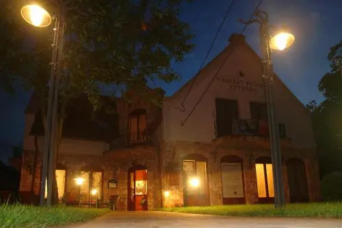Várkert Panzió